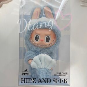 [SOLD‼️] Labubu Hide and Seek Vinyl Plush Pendant